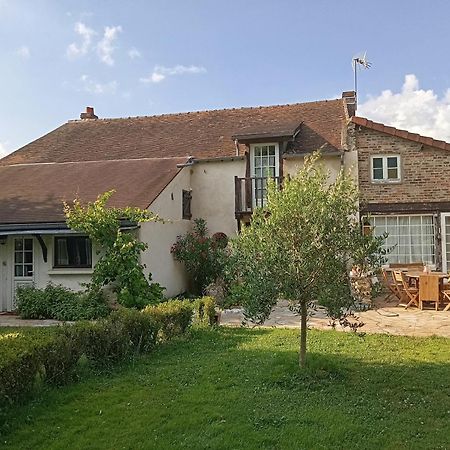 Les Pierres De Chevreuse Hotel Buitenkant foto