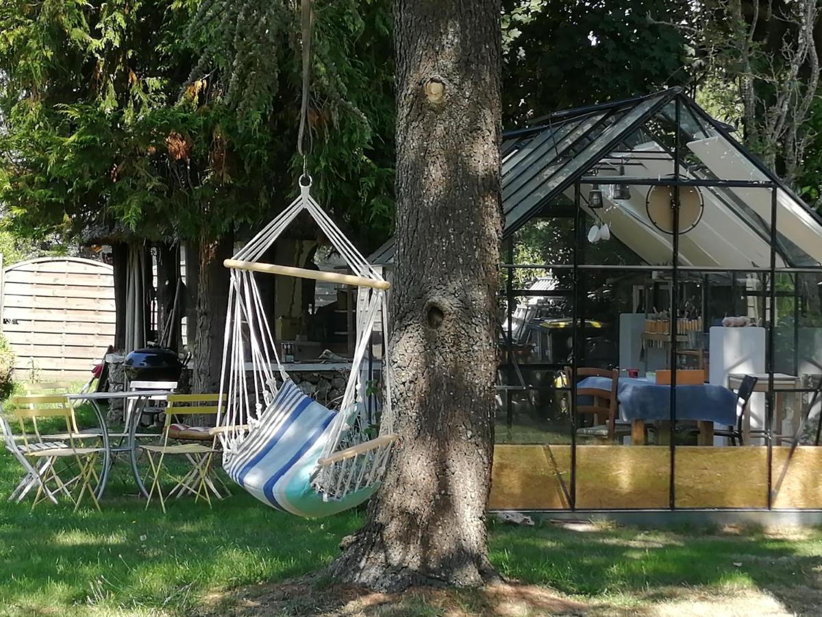 Les Pierres De Chevreuse Hotel Buitenkant foto